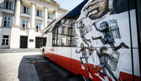 „Zaczęło się w Radomiu” na autobusie komunikacji miejskiej