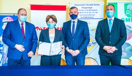 Podpisanie porozumienia o współpracy w zakresie brd w gminie Głowaczów (zdjęcia) 