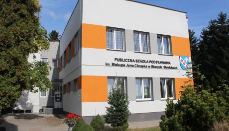 Publiczna Szkoła Podstawowa w Starych Sieklukach zyskała nowy wygląd