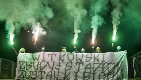 "Witkowski, zbuduj stadion, zostaw kibiców". Młodzież Wszechpolska apeluje do prezydenta Radomia
