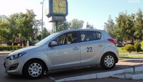 Jaka jest zdawalność egzaminów na prawo jazdy w Radomiu?