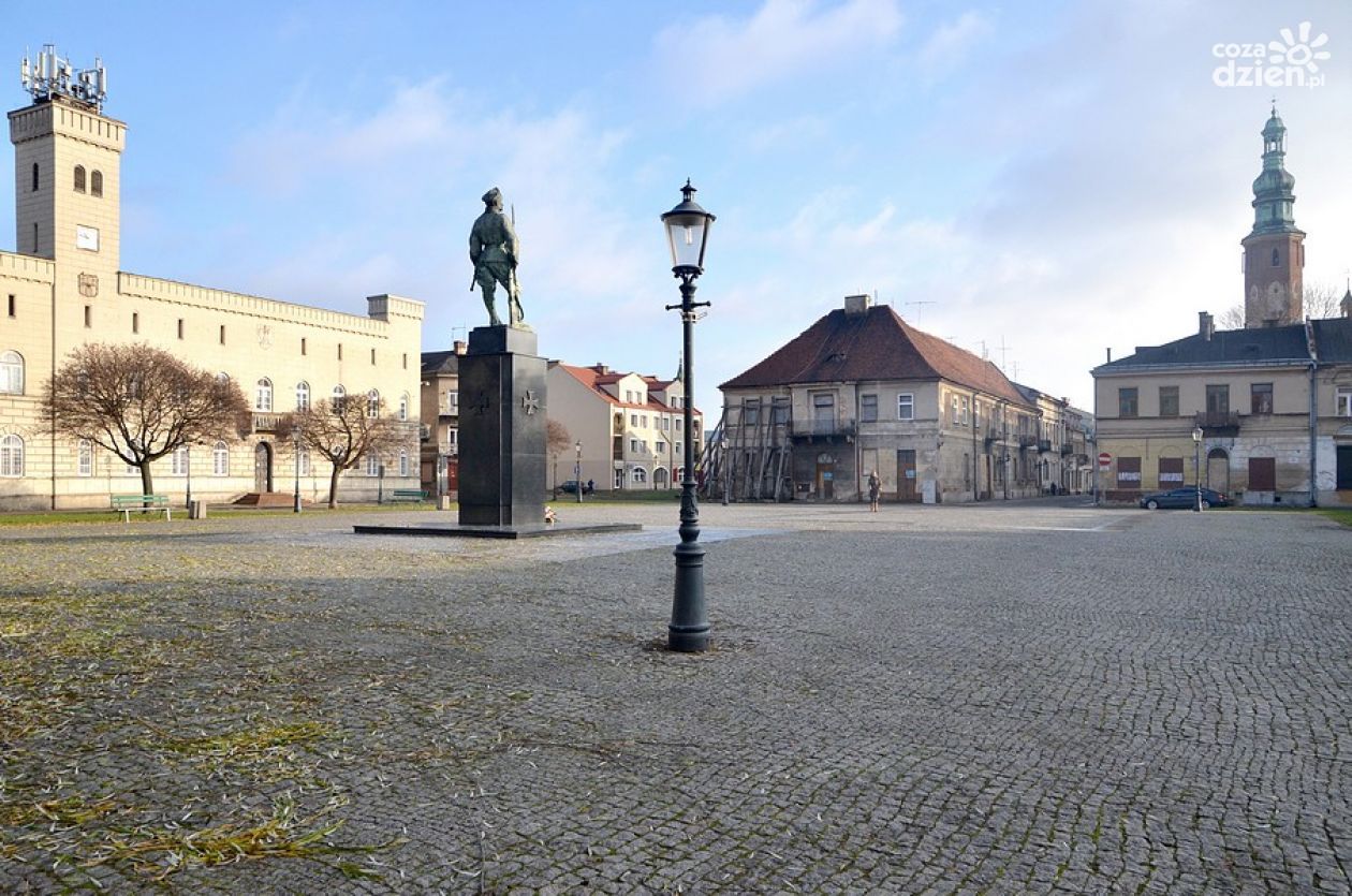 To już pewne: Muzeum im. Jacka Malczewskiego przejmie dwie zaniedbane kamienice w rynku 