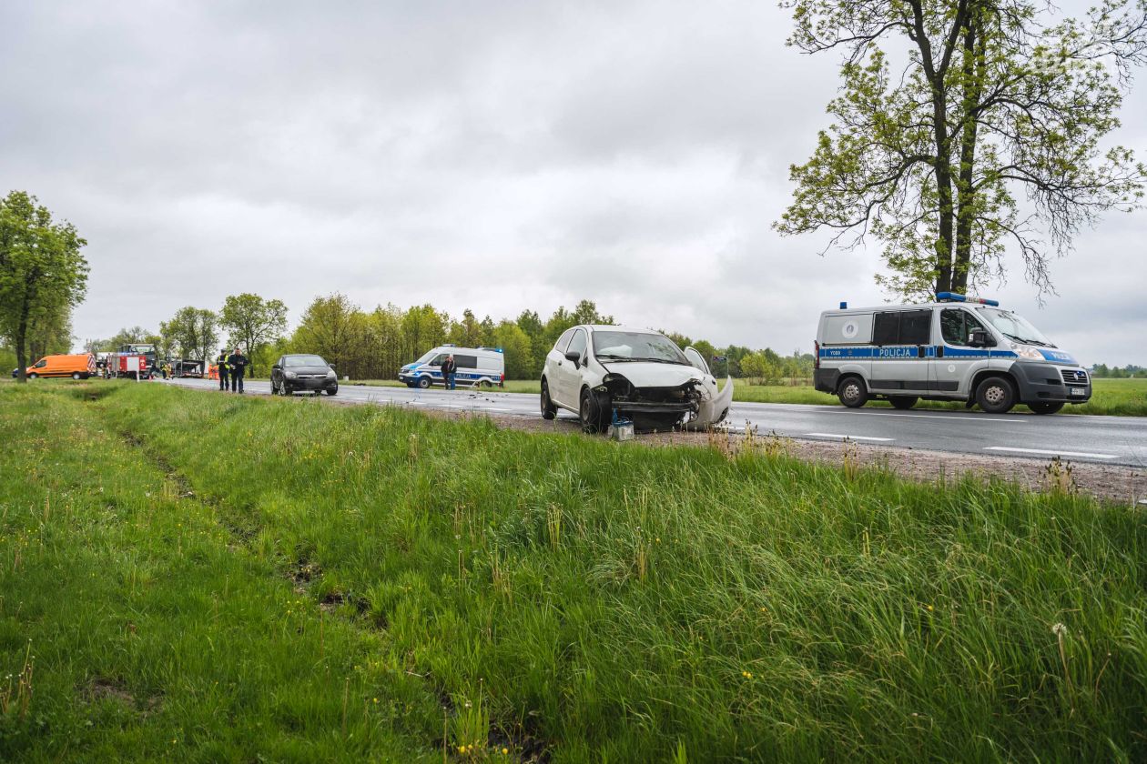 Wypadek w Lasowicach (zdjęcia)