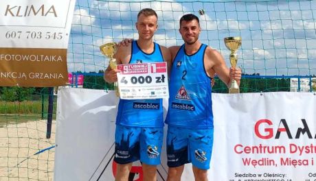 Radomianin Piotr Filipowicz zwyciężył w turnieju siatkówki plażowej pod Wrocławiem