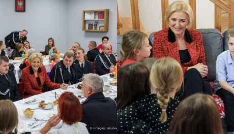 Pierwsza Dama w regionie radomskim. Odwiedziła strażaków i Rodzinny Dom Dziecka 