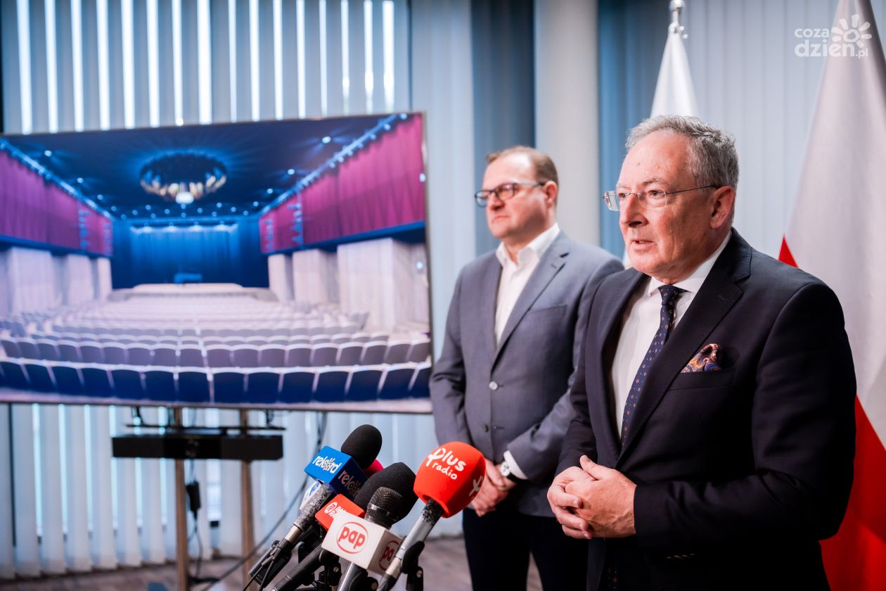 Briefing z udziałem Ministra Kultury i Dziedzictwa Narodowego Bartłomieja Sienkiewicza (zdjęcia)