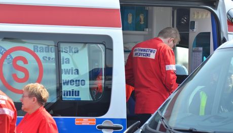 Policjant radomskiej drogówki uratował kierowcy życie
